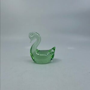 Glass Light Green Swan Figurine Or Paper Weight